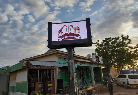 Valla publicitaria LED para exteriores B6 de 2,88 m × 1,92 m en Kenia